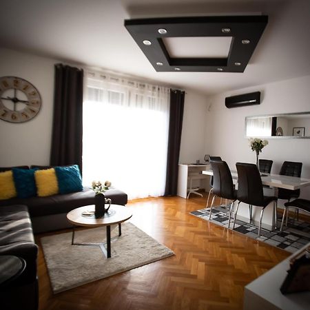Apartman Elly Славонський Брод Екстер'єр фото